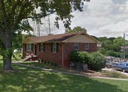 Pre-foreclosure in  LARK DR Clarksville, TN 37040