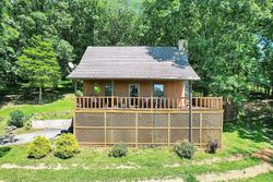 Pre-foreclosure in  HEAD OF CREEK RD Sweetwater, TN 37874