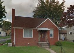  10th St Ne, Massillon OH