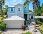 Pre-foreclosure in  ROBERTS POINT CIR Sarasota, FL 34242