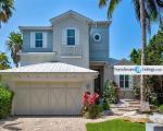 Pre-foreclosure in  ROBERTS POINT CIR Sarasota, FL 34242
