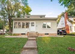 Pre-foreclosure in  SUMMER ST Pekin, IL 61554