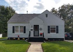 Pre-foreclosure in  W NORTH ST Knoxville, IL 61448