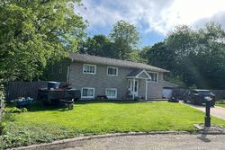 Pre-foreclosure in  JIM CT East Peoria, IL 61611