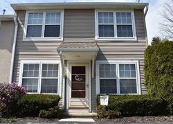 Pre-foreclosure in  COURTYARD DR Carlisle, PA 17013
