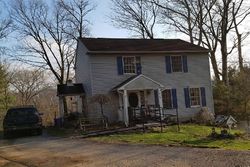 Pre-foreclosure Listing in WALNUT ST HIGHSPIRE, PA 17034