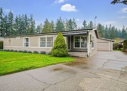 Pre-foreclosure in  STEVEN ST Woodburn, OR 97071