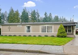Pre-foreclosure in  STEVEN ST Woodburn, OR 97071