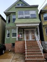 Pre-foreclosure in  BIDWELL AVE Jersey City, NJ 07305