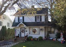 Pre-foreclosure Listing in ORCHARD ST ORADELL, NJ 07649