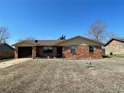 Pre-foreclosure in  S 4TH AVE Stroud, OK 74079