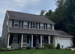 Pre-foreclosure in  WHITE PINE DR Ravenna, OH 44266