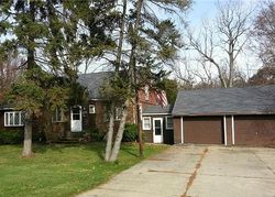 Pre-foreclosure in  HARPER RD Streetsboro, OH 44241