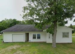 Pre-foreclosure Listing in CAMERAVIEW DR LAKE MILTON, OH 44429