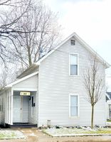 Pre-foreclosure in  COLUMBUS RD Mount Vernon, OH 43050