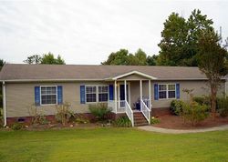 Pre-foreclosure Listing in HAYES DR KING, NC 27021