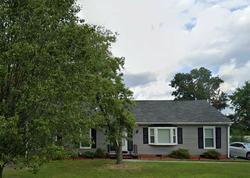 Pre-foreclosure in  DONLORA DR Greensboro, NC 27407
