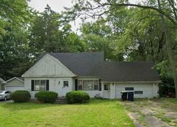 Pre-foreclosure in  GREENWAY RD Grand Island, NY 14072