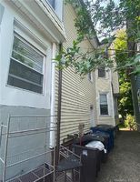 Pre-foreclosure in  FRANK ST New Haven, CT 06519