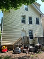 Pre-foreclosure in  FRANK ST New Haven, CT 06519