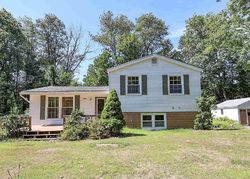 Pre-foreclosure in  SCHOOL ST Loudon, NH 03307