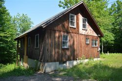 Pre-foreclosure Listing in MERIDAN HILL RD NORTH STRATFORD, NH 03590