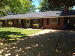 Pre-foreclosure in  HILLCREST DR Pontotoc, MS 38863