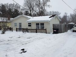  Kilbourn Ave, Owosso MI