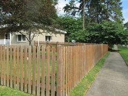 Pre-foreclosure in  DEMMOND ST Elgin, IL 60123