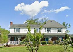 Pre-foreclosure Listing in POSTWICK RD ELLICOTT CITY, MD 21042