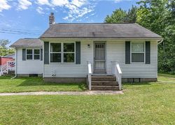 Pre-foreclosure in  WOODIN RD Chardon, OH 44024