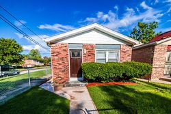 Pre-foreclosure in  S NORMAL AVE Chicago, IL 60620