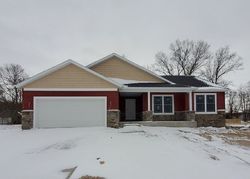 Pre-foreclosure in  AMBER VALLEY DR Elkhart, IN 46517