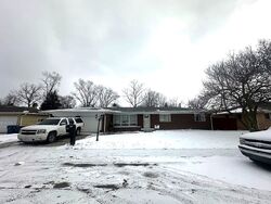 Pre-foreclosure in  N DEVON AVE Indianapolis, IN 46219