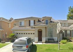 Pre-foreclosure in  STOVER FLAT CT Santa Clarita, CA 91390