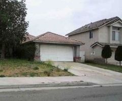 Pre-foreclosure in  SIERRA CROSS WAY Riverside, CA 92509