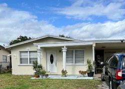 Pre-foreclosure in  FERN ST Lake Worth, FL 33461