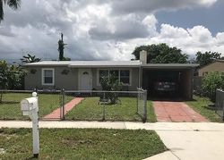 Pre-foreclosure in  DOGWOOD RD West Palm Beach, FL 33409