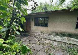 Pre-foreclosure in  SEABREEZE DR Lake Worth, FL 33467