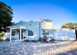 Pre-foreclosure in  PALMETTO ST West Palm Beach, FL 33405