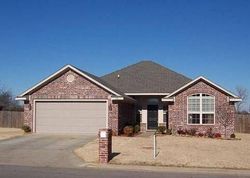 Pre-foreclosure in  HARVARD AVE Fort Smith, AR 72908