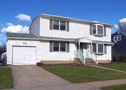 Pre-foreclosure in  N LINDEN ST Massapequa, NY 11758