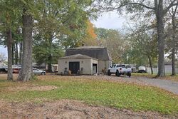  Montgomery Dr, Moulton AL