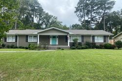 Pre-foreclosure in  SANGSTER RD Gadsden, AL 35901