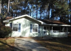 Pre-foreclosure in  SPRINGFIELD RD Ladys Island, SC 29907