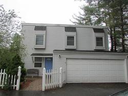 Pre-foreclosure in  AFTON TER Middletown, CT 06457