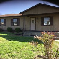 Pre-foreclosure in  WINTERGREEN DR Radcliff, KY 40160