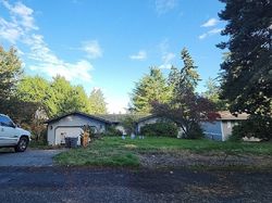 Pre-foreclosure in  69TH AVENUE CT W University Place, WA 98467