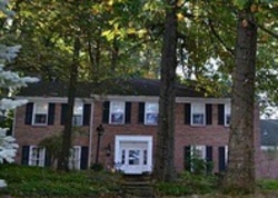 Pre-foreclosure in  WOODLAND RD N Pittsburgh, PA 15237