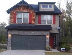 Pre-foreclosure in  SPLITPINE CT Atlanta, GA 30349